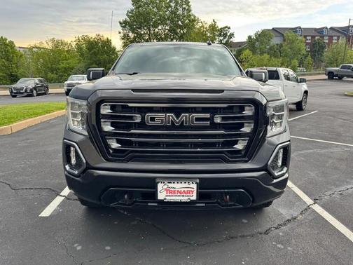 Onyx Black 2021 GMC Sierra 1500 AT4