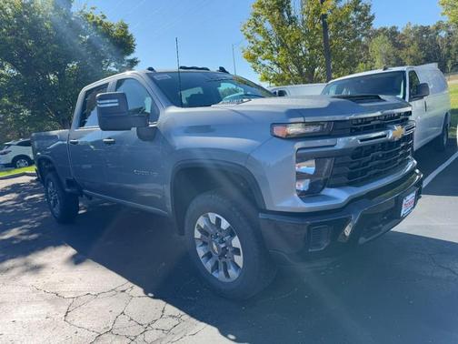2026 Chevrolet Silverado 2500 Custom
