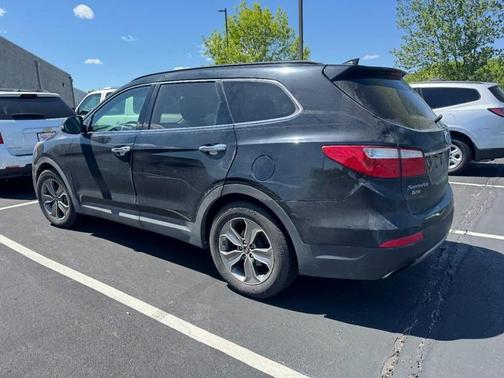 Becketts Black 2014 Hyundai SANTA FE Limited