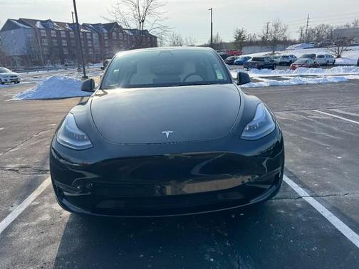 2022 Tesla Model Y Performance Dual Motor All-Wheel Drive