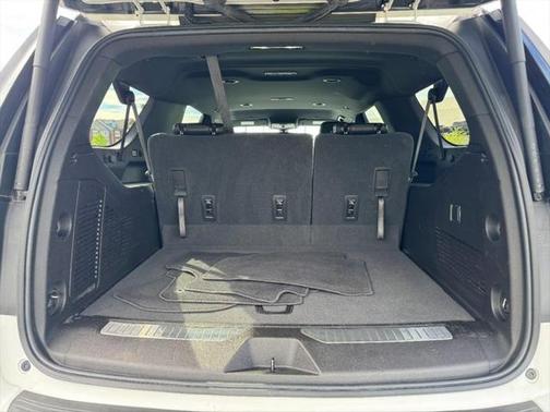2021 Chevrolet Suburban 4WD Z71