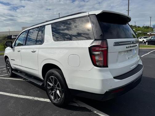2021 Chevrolet Suburban 4WD Z71