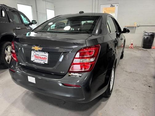 2017 Chevrolet Sonic LT