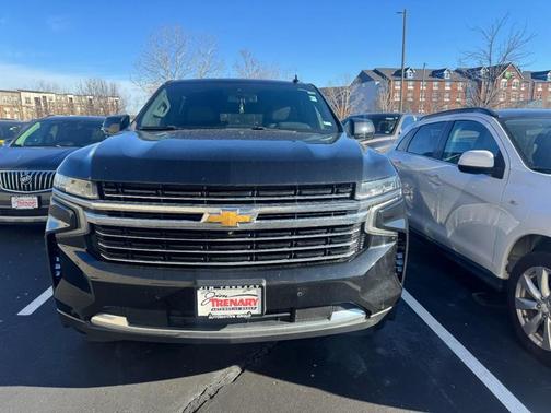 2022 Chevrolet Suburban LT