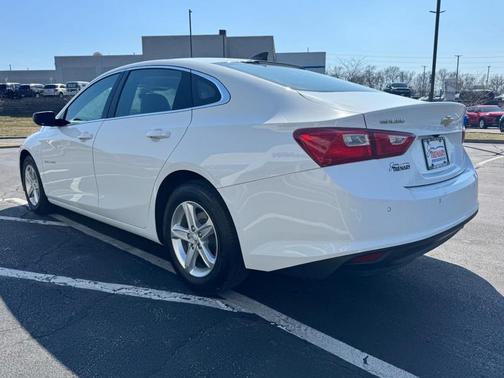 2022 Chevrolet Malibu 1LS