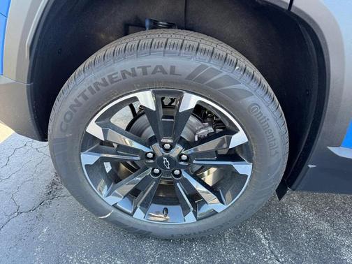Reef Blue Metallic 2026 Chevrolet Equinox FWD RS