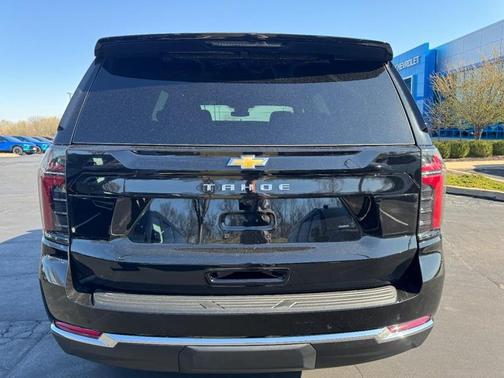 2025 Chevrolet Tahoe LS