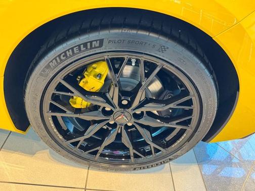 2026 Chevrolet Corvette Stingray w/2LT