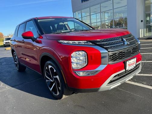 2024 Mitsubishi Outlander SE