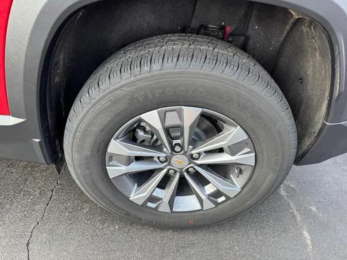 Radiant Red Tintcoat 2026 Chevrolet Equinox 1LT