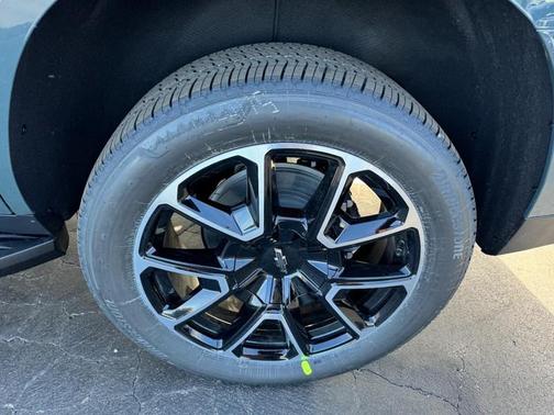 2026 Chevrolet Tahoe 4WD RST