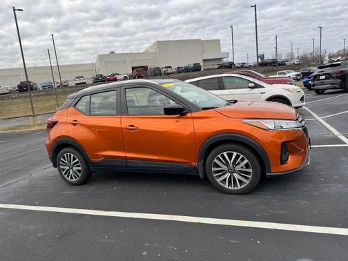 2023 Nissan Kicks SV