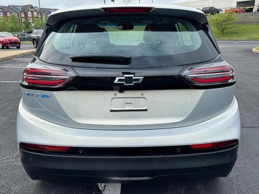 2023 Chevrolet Bolt EV FWD 2LT