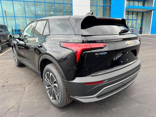 2026 Chevrolet Blazer EV AWD LT
