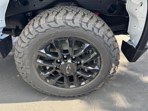 2025 Chevrolet Silverado 2500 LT