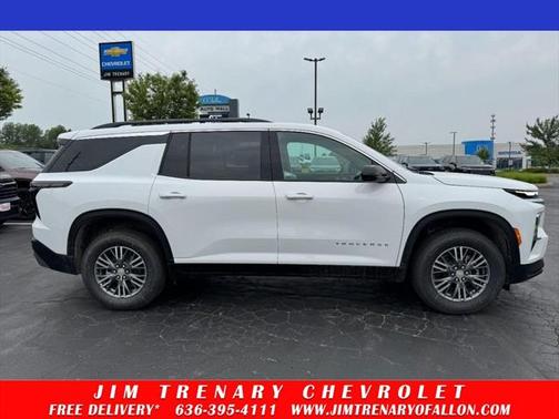 2025 Chevrolet Traverse LT