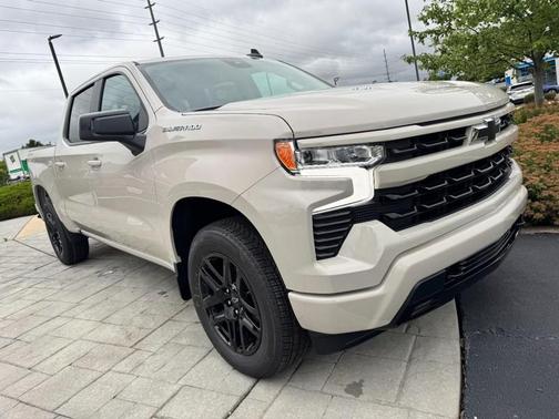 White Sands 2026 Chevrolet Silverado 1500 RST
