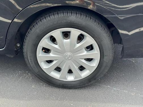 2019 Nissan Versa 1.6 SV