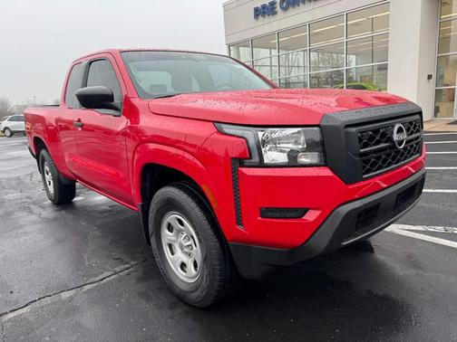 2022 Nissan Frontier S