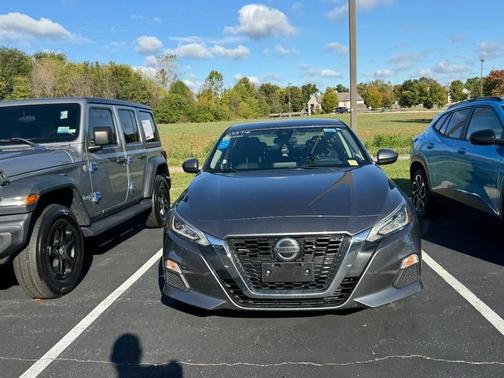 Gun Metallic 2022 Nissan Altima 2.5 SV