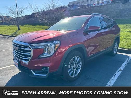 2022 GMC Terrain SLT
