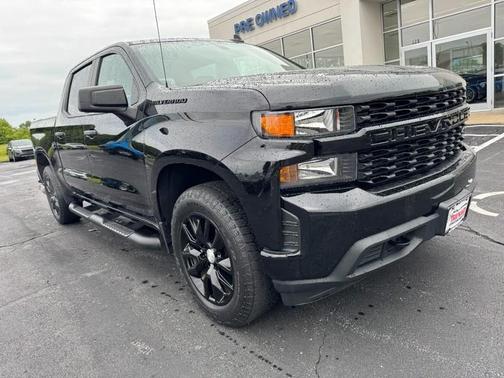 Black 2022 Chevrolet Silverado 1500 Limited Custom