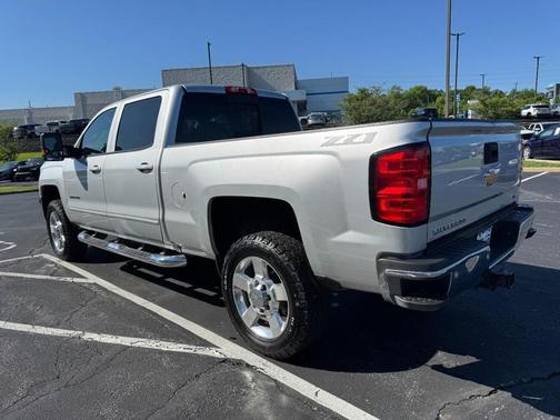 Silver Ice Metallic 2019 Chevrolet Silverado 2500 LT