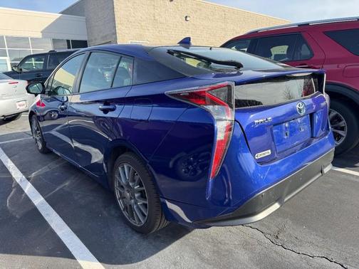 2016 Toyota Prius Two Eco