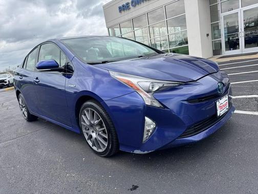 2016 Toyota Prius Two Eco