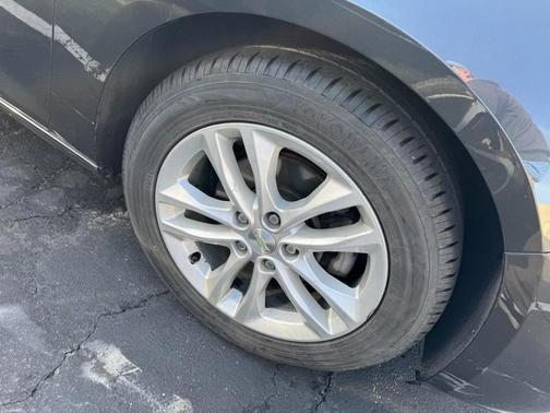 2017 Chevrolet Malibu 1LT