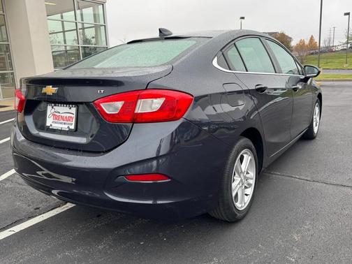 2016 Chevrolet Cruze LT Auto