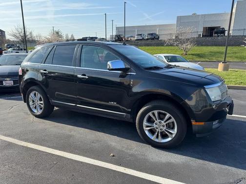 Tuxedo Black Metallic 2010 Lincoln MKX Base