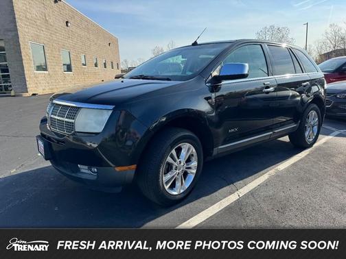 Tuxedo Black Metallic 2010 Lincoln MKX Base