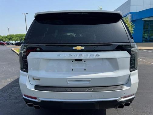2025 Chevrolet Suburban 4WD High Country