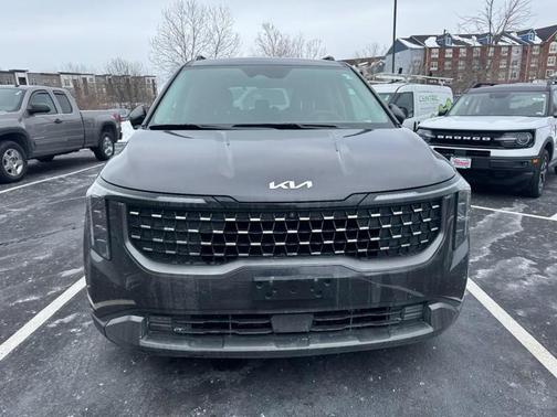 2025 Kia Carnival SX