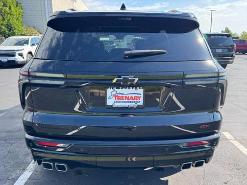 2025 Chevrolet Traverse RS