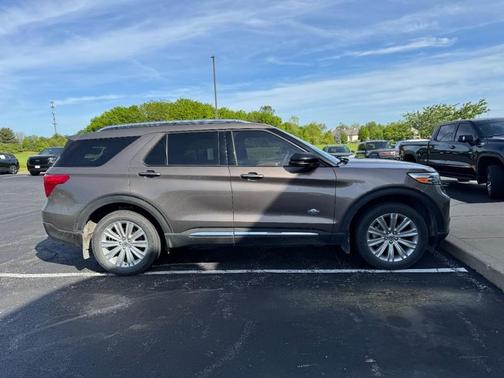 Stone Gray Metallic 2021 Ford Explorer King Ranch