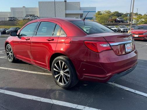 2014 Chrysler 200 Limited