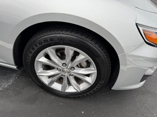 2020 Chevrolet Malibu FWD LT