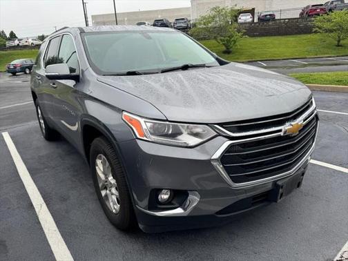 2020 Chevrolet Traverse LT Cloth