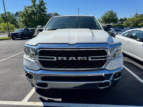 Bright White Clearcoat 2022 RAM 1500 Big Horn/Lone Star