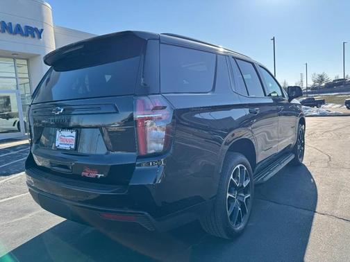 2023 Chevrolet Tahoe 4WD RST
