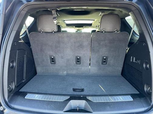 2023 Chevrolet Tahoe 4WD RST