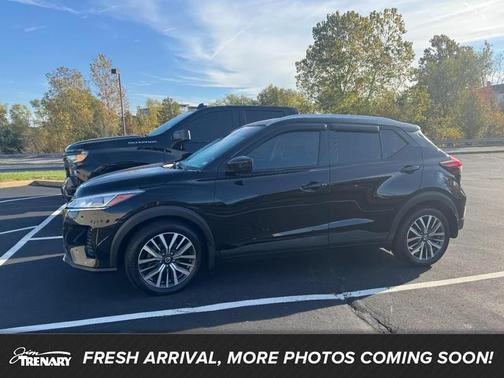 2021 Nissan Kicks SV