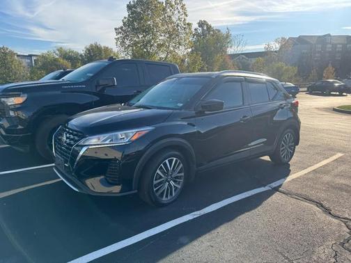 2021 Nissan Kicks SV