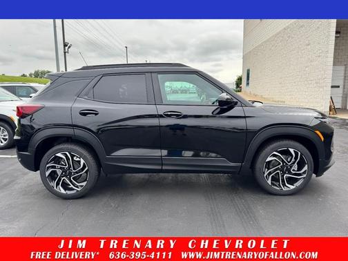 Mosaic Black Metallic 2026 Chevrolet Trailblazer RS