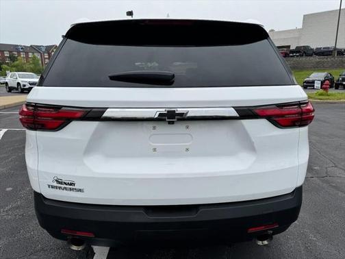 2022 Chevrolet Traverse LS