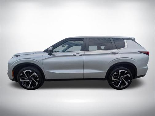 2023 Mitsubishi Outlander SE 2.5 2WD