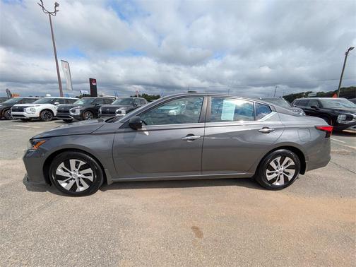 2024 Nissan Altima S FWD