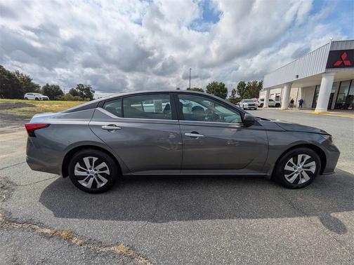 2024 Nissan Altima S FWD